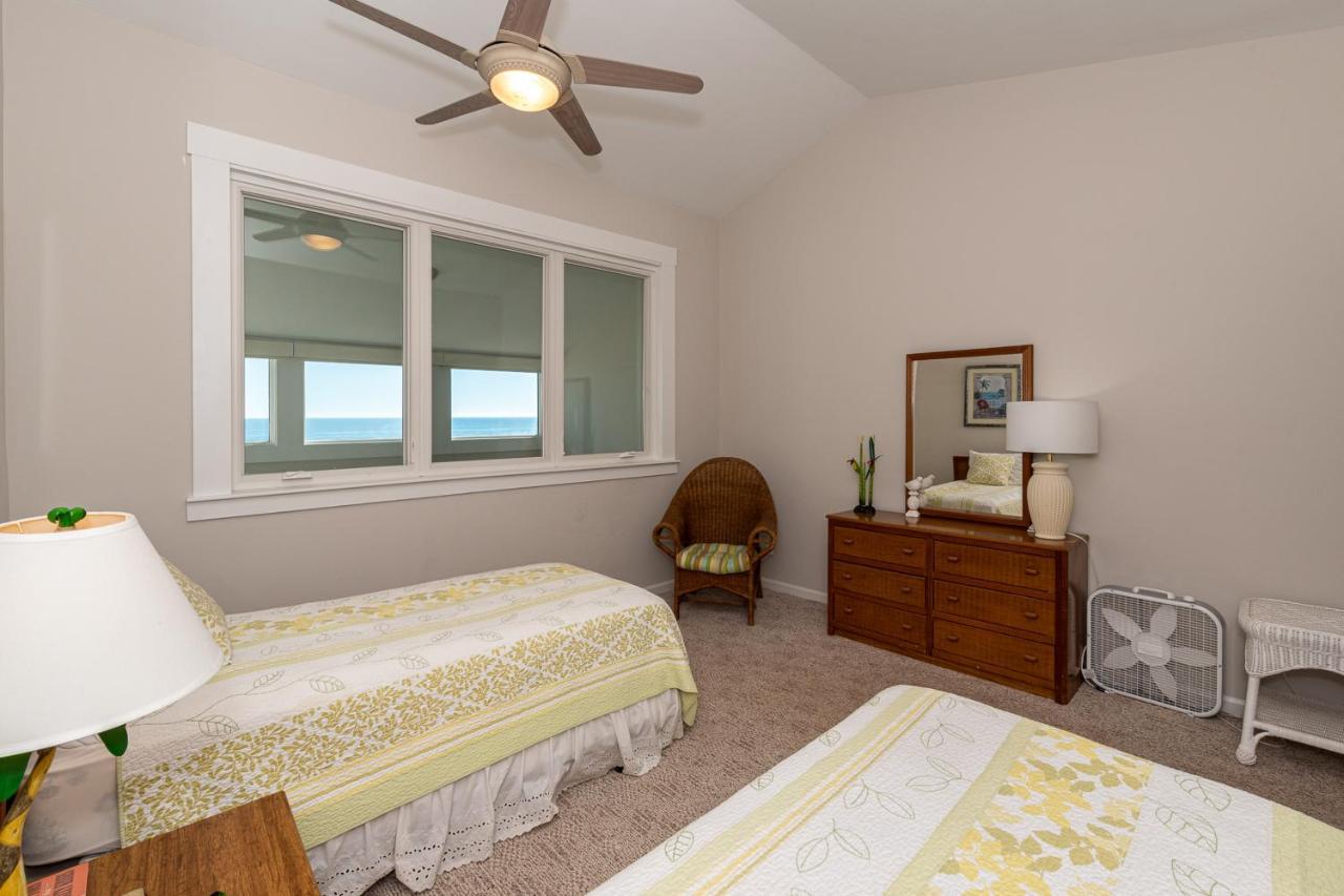 Beachwalk Pine Knoll Shores Exterior photo