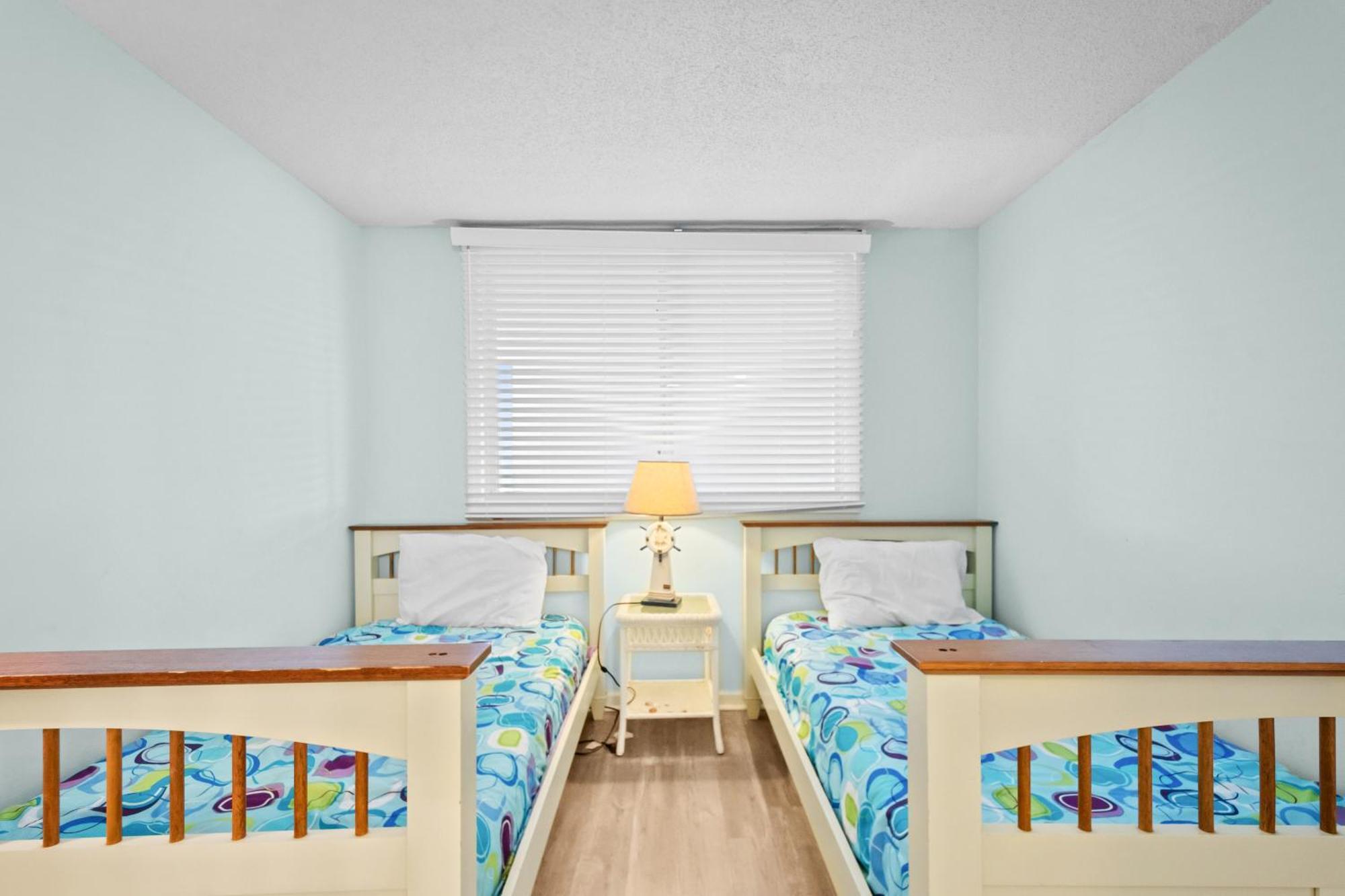 Beachwalk Pine Knoll Shores Room photo