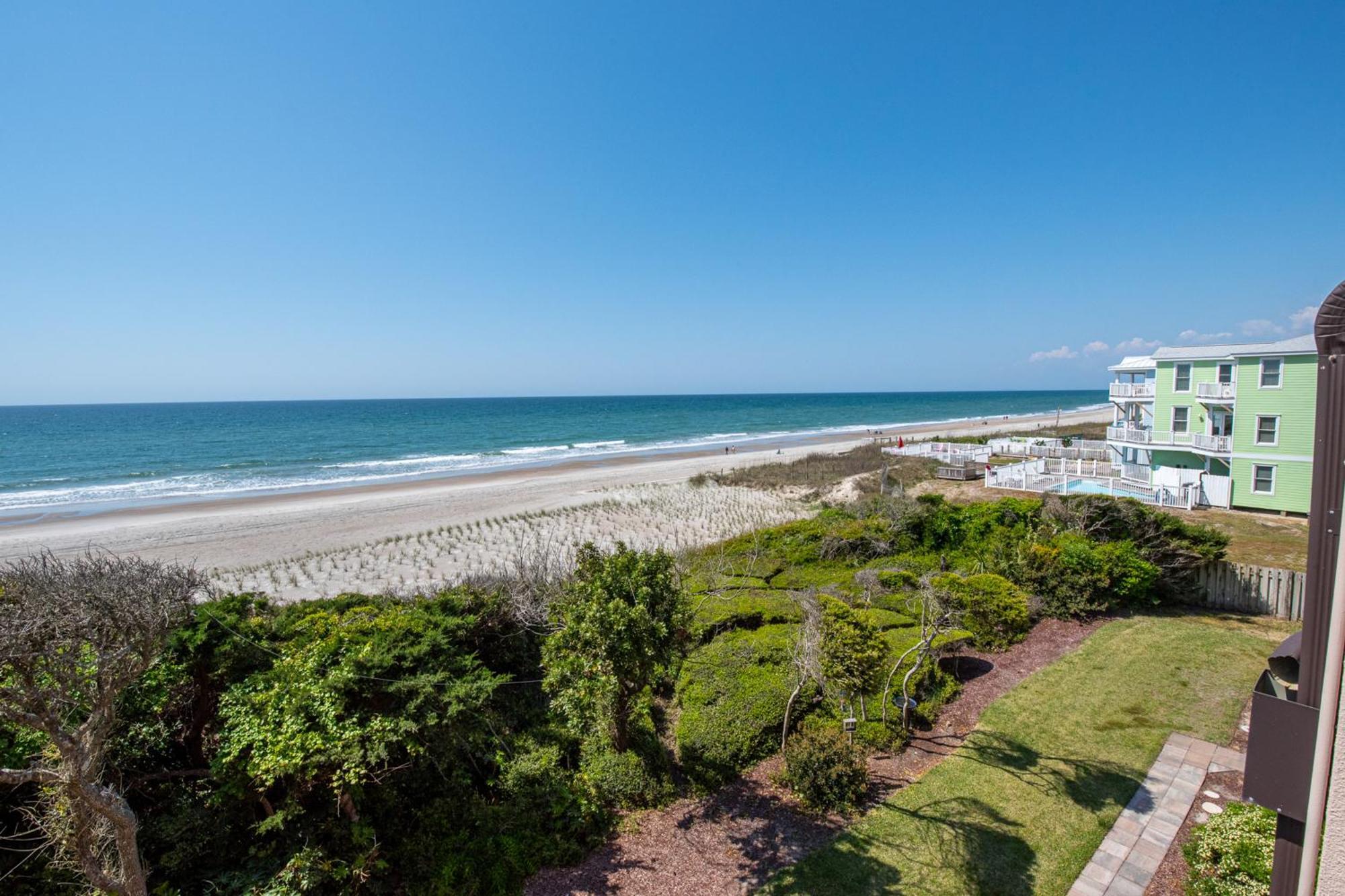 Beachwalk Pine Knoll Shores Room photo